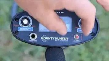 Bounty Hunter Discovery 2200 Metal Detector Review